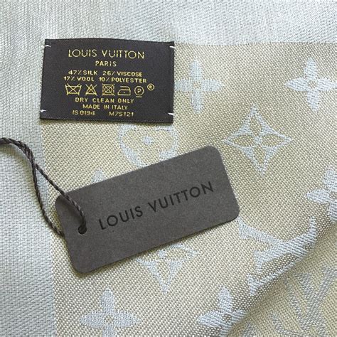 louis vuitton scarf tag